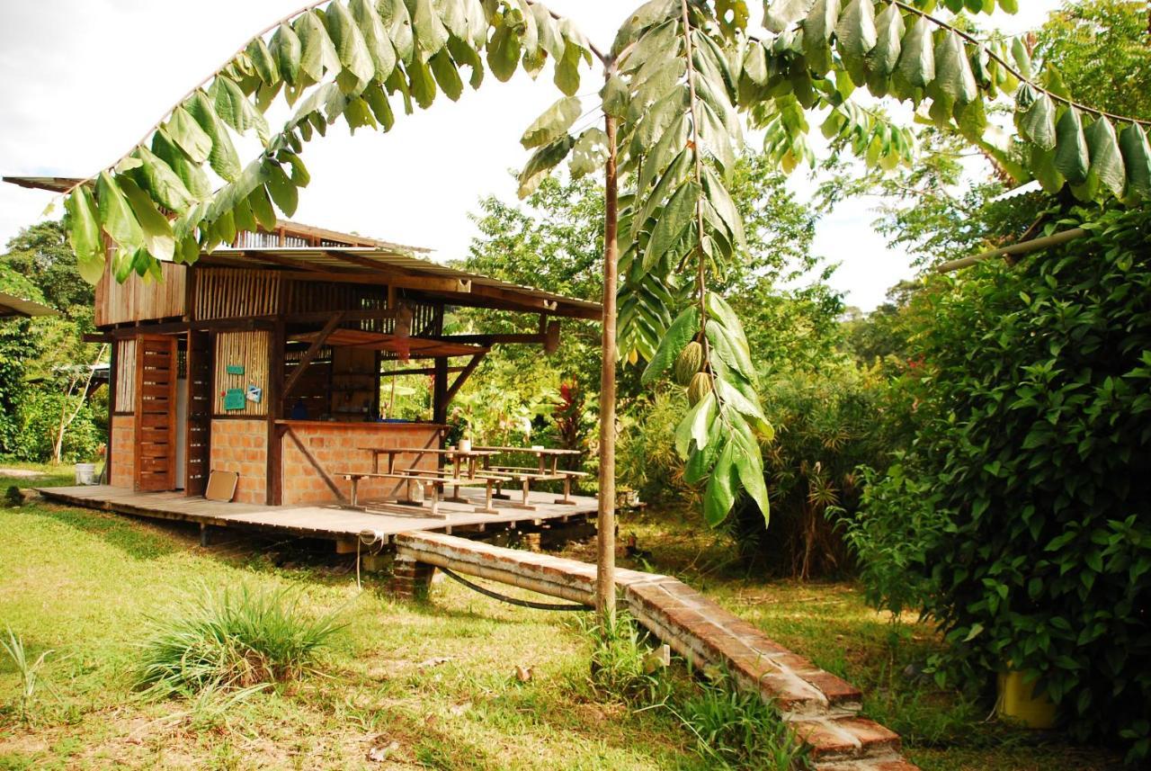 Maracumbo Lodge Mompiche Exteriör bild